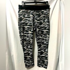 Nike running dry fit legging size M